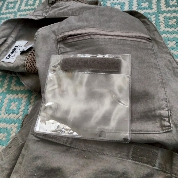 Donke Sportsman Utility Vest - Picture 6 of 6